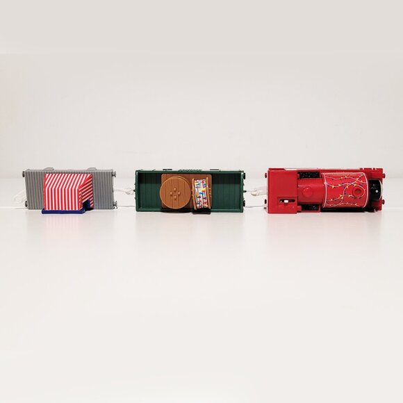Thomas & Friends Trackmaster Skarloey Puppet Motorized Train with Cars - Works - Picture 5 of 6